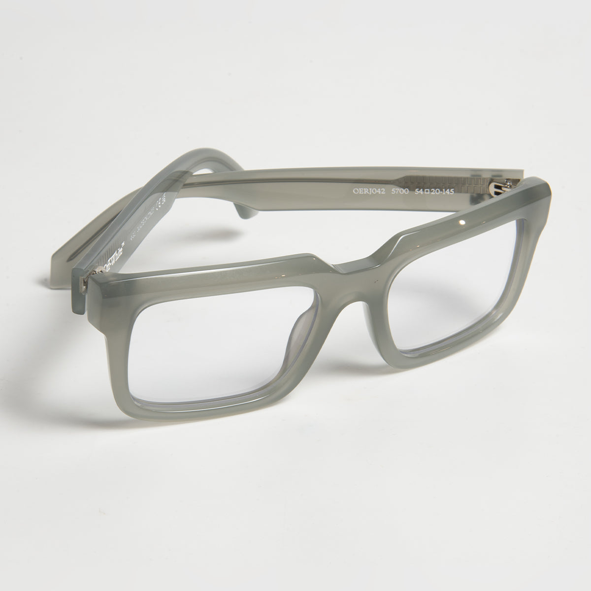 OFF-WHITE OERJ042 5700