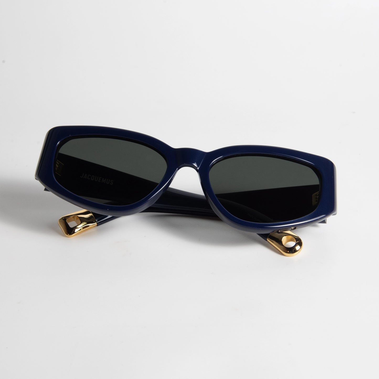 JACQUEMUS JAC-5 004